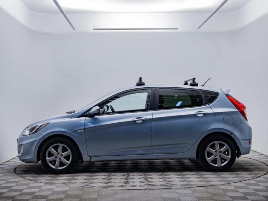 Hyundai Solaris I Москва  - изображение 8