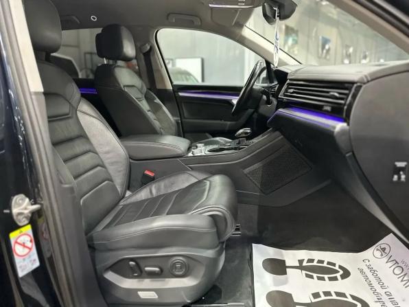 Volkswagen Touareg III с пробегом 2020 года, цена 4 250 000 рублей, 195867 км, внедорожник, Автокод Объявления