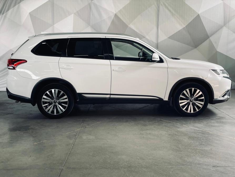 Mitsubishi Outlander III Рестайлинг 3 Оренбург  - изображение 7