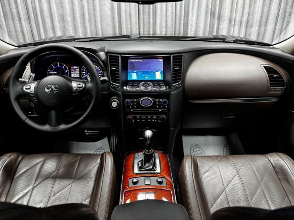 Infiniti FX II (S51) Рестайлинг с пробегом 2012 года, цена 1 800 000 рублей, 181557 км, внедорожник, Автокод Объявления