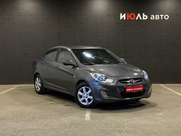 Hyundai Solaris I с пробегом 2012 года, цена 820 000 рублей, 147548 км, седан, Автокод Объявления