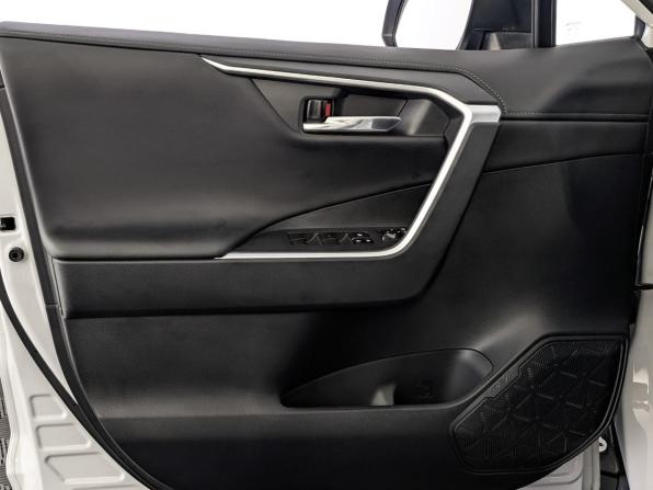 Toyota RAV4 V (XA50) с пробегом 2023 года, цена 3 900 000 рублей, 9207 км, внедорожник, Автокод Объявления