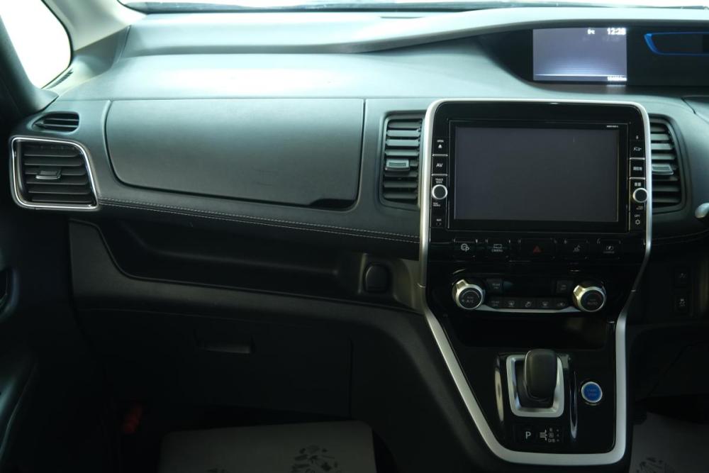 Nissan Serena V (C27) Омск  - изображение 17