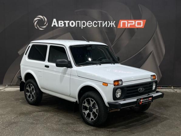 Lada (ВАЗ) Niva Legend с пробегом 2024 года, цена 1 099 000 рублей, 15642 км, внедорожник, Автокод Объявления