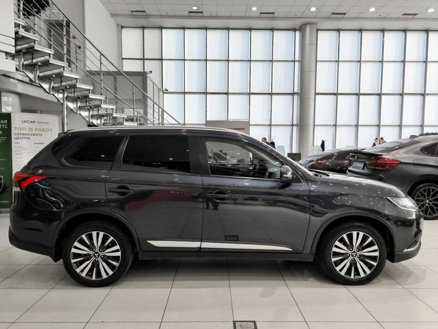 Mitsubishi Outlander III Рестайлинг 3 Казань  - изображение 5