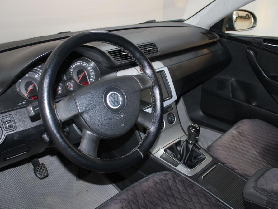 Volkswagen Passat B6 Старый Оскол  - изображение 11
