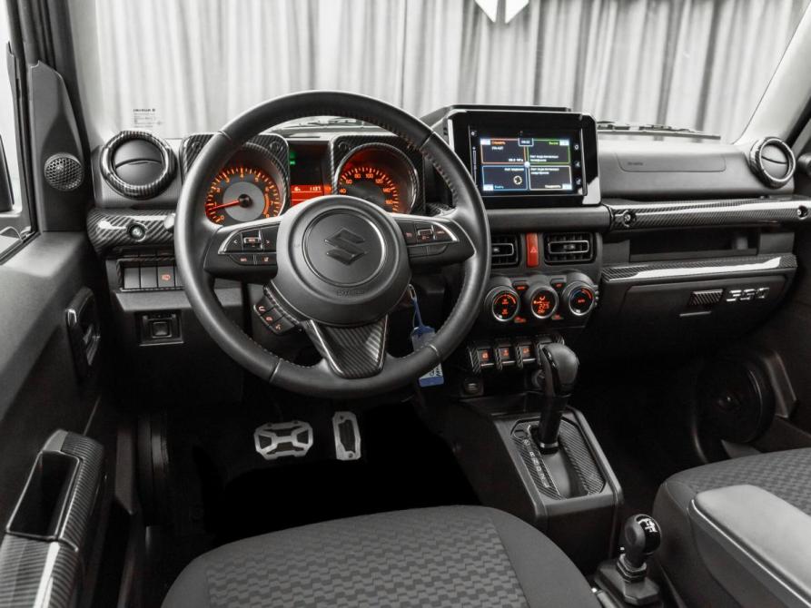 Suzuki Jimny IV Москва  - изображение 7