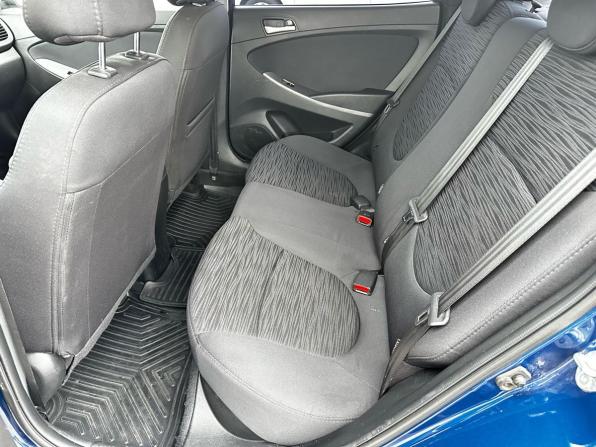 Hyundai Solaris I Рестайлинг с пробегом 2015 года, цена 1 130 000 рублей, 99500 км, седан, Автокод Объявления