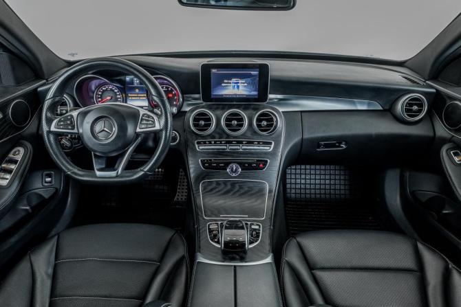 Mercedes-Benz C-Класс IV (W205) с пробегом 2017 года, цена 2 420 000 рублей, 105715 км, седан, Автокод Объявления