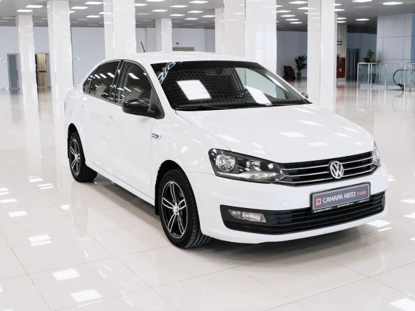 Volkswagen Polo V Рестайлинг с пробегом 2017 года, цена 728 000 рублей, 274558 км, седан, Автокод Объявления