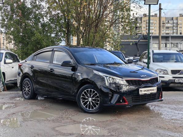 Kia Rio IV Рестайлинг с пробегом 2022 года, цена 1 699 000 рублей, 83685 км, седан, Автокод Объявления