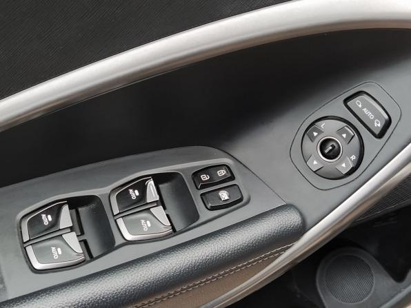 Hyundai Santa Fe III с пробегом 2012 года, цена 1 450 000 рублей, 268988 км, внедорожник, Автокод Объявления