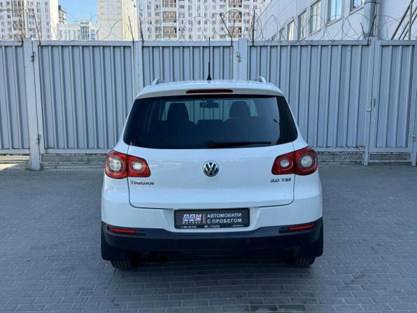 Volkswagen Tiguan I с пробегом 2010 года, цена 1 285 000 рублей, 170000 км, внедорожник, Автокод Объявления
