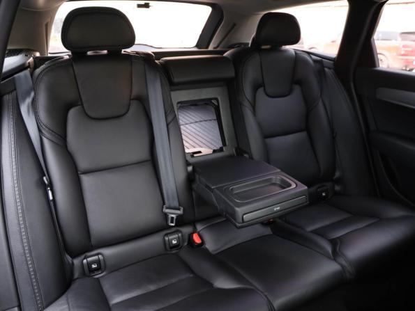Volvo V90 Cross Country I с пробегом 2017 года, цена 3 489 000 рублей, 99101 км, универсал, Автокод Объявления