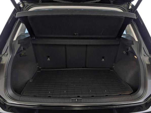 Volkswagen Tiguan II Рестайлинг с пробегом 2021 года, цена 3 825 000 рублей, 17314 км, внедорожник, Автокод Объявления