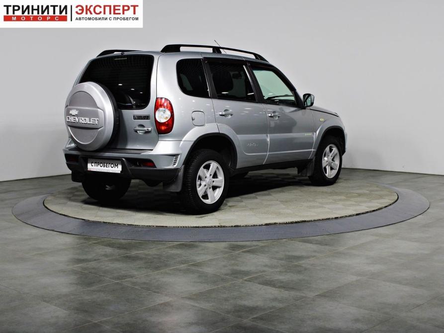 Chevrolet Niva I Рестайлинг Белгород  - изображение 5