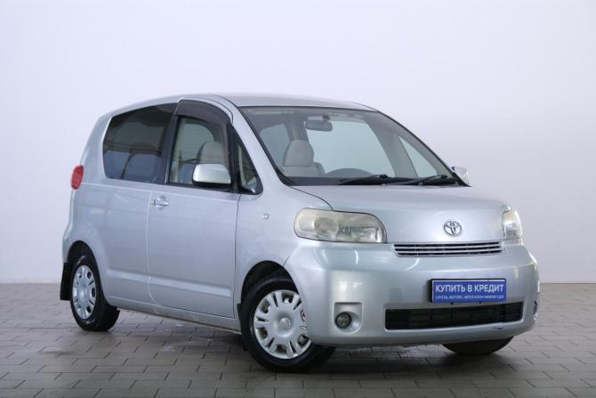 Toyota Porte I с пробегом 2006 года, цена 599 000 рублей, 240000 км, компактвэн, Автокод Объявления