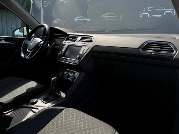 Volkswagen Tiguan II с пробегом 2017 года, цена 2 798 700 рублей, 98136 км, внедорожник, Автокод Объявления