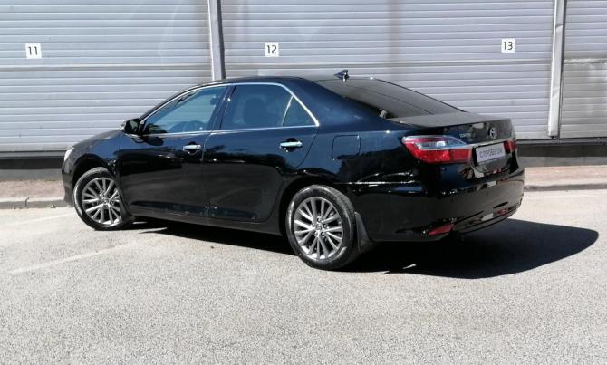 Toyota Camry VII (XV50) Рестайлинг с пробегом 2016 года, цена 1 629 000 рублей, 236332 км, седан, Автокод Объявления