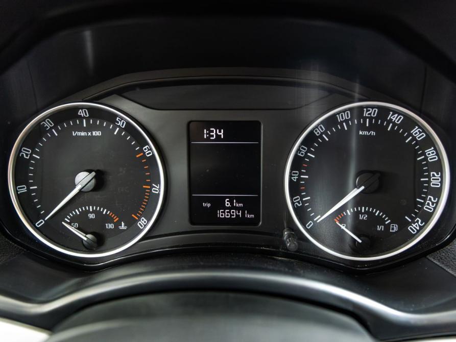 Skoda Octavia II (A5) Рестайлинг Волгоград  - изображение 12