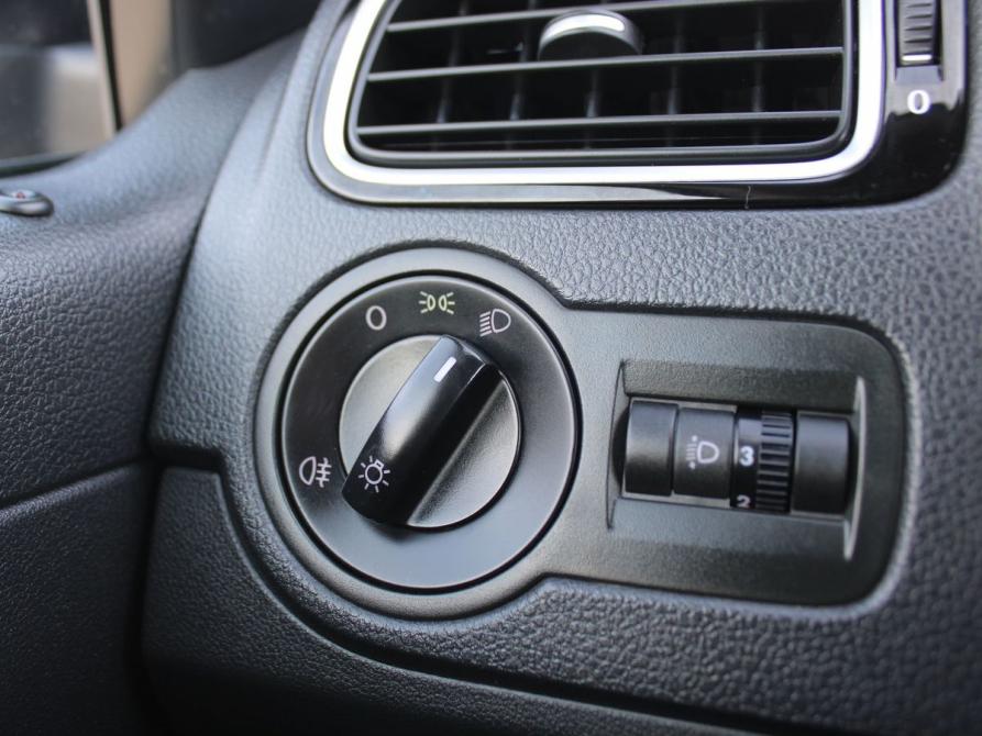 Volkswagen Polo V Рестайлинг Дзержинск  - изображение 11
