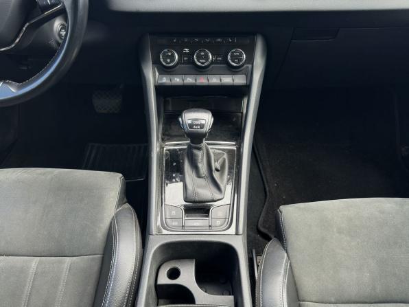 Skoda Karoq I с пробегом 2020 года, цена 2 300 000 рублей, 162067 км, внедорожник, Автокод Объявления