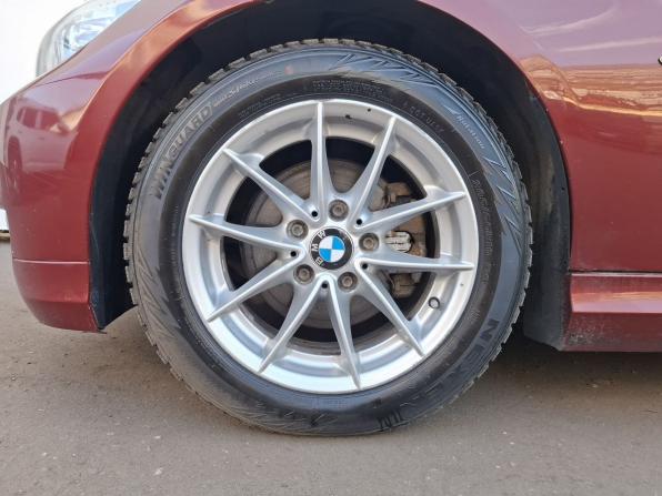 BMW 3 серии V (E90/E91/E92/E93) Рестайлинг с пробегом 2011 года, цена 920 000 рублей, 233411 км, седан, Автокод Объявления