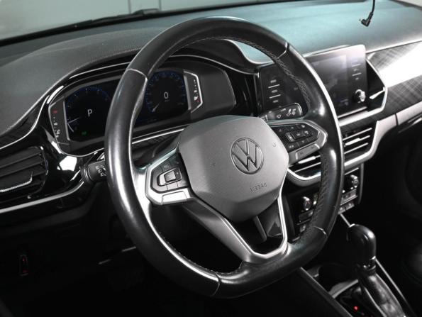 Volkswagen Polo VI с пробегом 2021 года, цена 1 629 000 рублей, 61292 км, лифтбек, Автокод Объявления