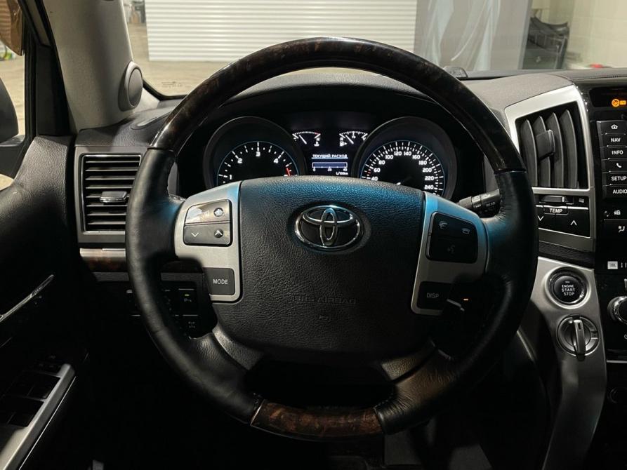Toyota Land Cruiser 200 Series Рестайлинг 1 Пермь  - изображение 16
