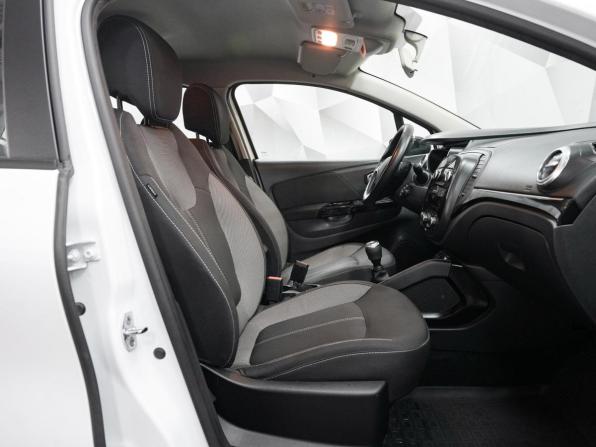 Renault Kaptur I Рестайлинг с пробегом 2022 года, цена 1 733 000 рублей, 142000 км, внедорожник, Автокод Объявления