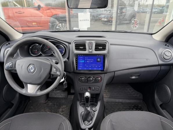 Renault Logan II с пробегом 2016 года, цена 680 000 рублей, 168605 км, седан, Автокод Объявления