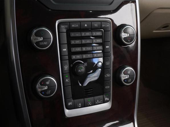 Volvo S80 II Рестайлинг 2 с пробегом 2014 года, цена 2 279 000 рублей, 106610 км, седан, Автокод Объявления