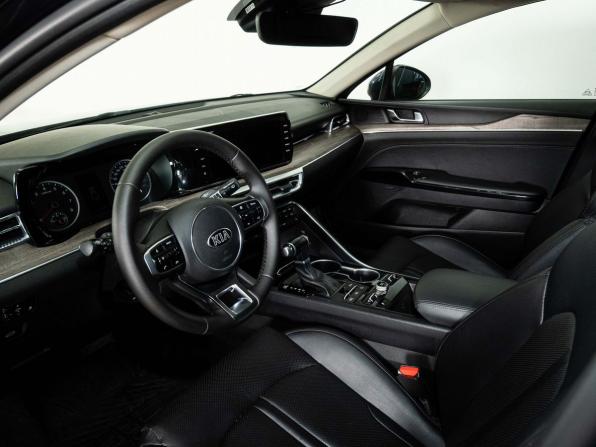 Kia K5 III с пробегом 2021 года, цена 2 665 000 рублей, 138281 км, седан, Автокод Объявления