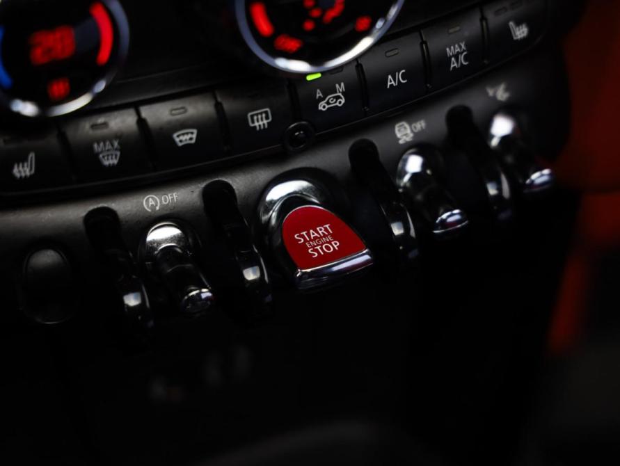 Mini Hatch III (F55/F56) Санкт-Петербург  - изображение 20