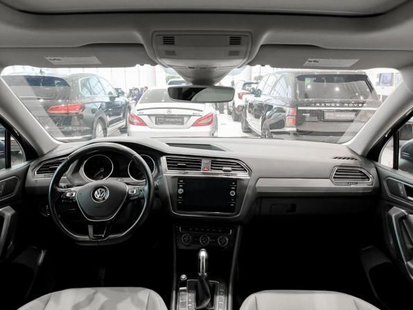 Volkswagen Tiguan II с пробегом 2019 года, цена 2 320 000 рублей, 167350 км, внедорожник, Автокод Объявления