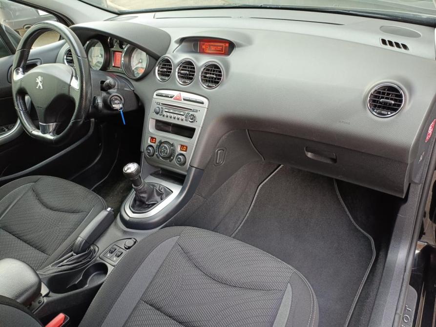 Peugeot 408 I Санкт-Петербург  - изображение 10