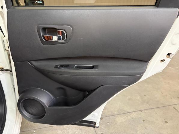 Nissan Qashqai I Рестайлинг с пробегом 2011 года, цена 1 057 000 рублей, 216087 км, внедорожник, Автокод Объявления