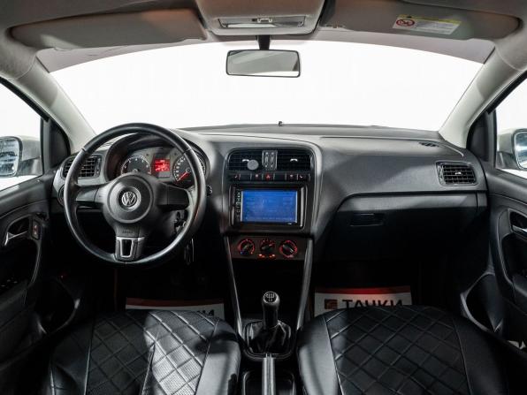 Volkswagen Polo V с пробегом 2012 года, цена 700 000 рублей, 212085 км, седан, Автокод Объявления