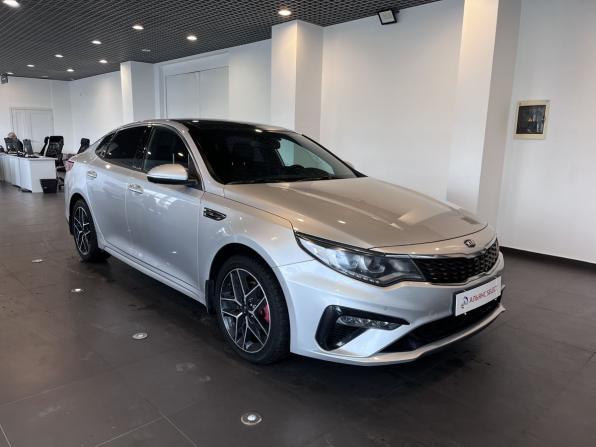 Kia Optima IV Рестайлинг с пробегом 2018 года, цена 1 975 000 рублей, 122630 км, седан, Автокод Объявления