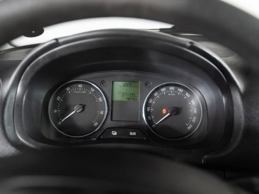 Skoda Roomster I Рестайлинг Челябинск  - изображение 13