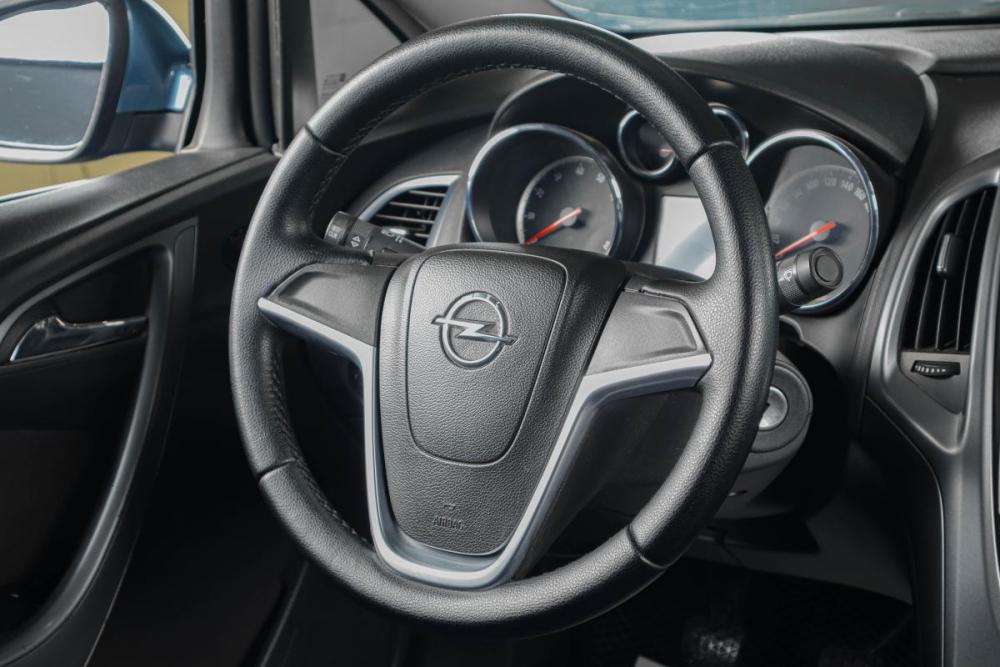 Opel Astra J Рестайлинг Тюмень  - изображение 12