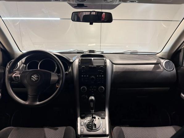Suzuki Grand Vitara II с пробегом 2007 года, цена 699 000 рублей, 178000 км, внедорожник, Автокод Объявления