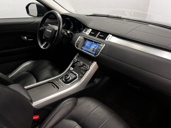 Land Rover Range Rover Evoque I Рестайлинг с пробегом 2018 года, цена 2 300 000 рублей, 154666 км, внедорожник, Автокод Объявления