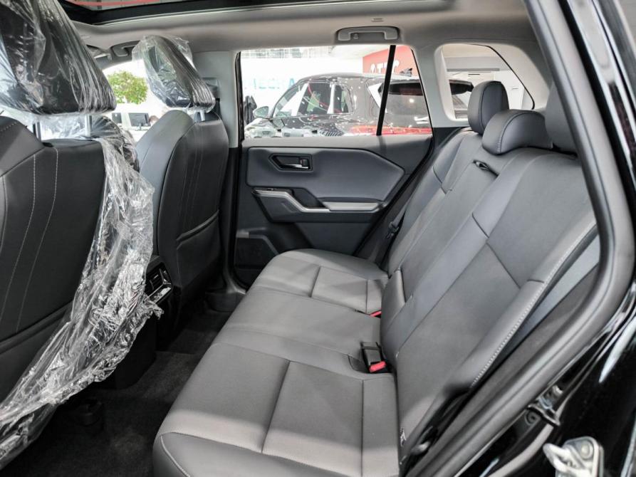 Toyota RAV4 VI (XA60) Казань  - изображение 15