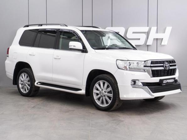 Toyota Land Cruiser 200 Series Рестайлинг 2 с пробегом 2015 года, цена 4 823 000 рублей, 145219 км, внедорожник, Автокод Объявления