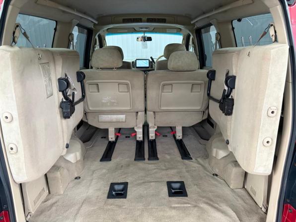 Nissan Serena II (C24) с пробегом 2004 года, цена 677 000 рублей, 212752 км, минивэн, Автокод Объявления