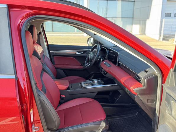 Haval Jolion I Рестайлинг с пробегом 2024 года, цена 2 095 000 рублей, 21966 км, внедорожник, Автокод Объявления