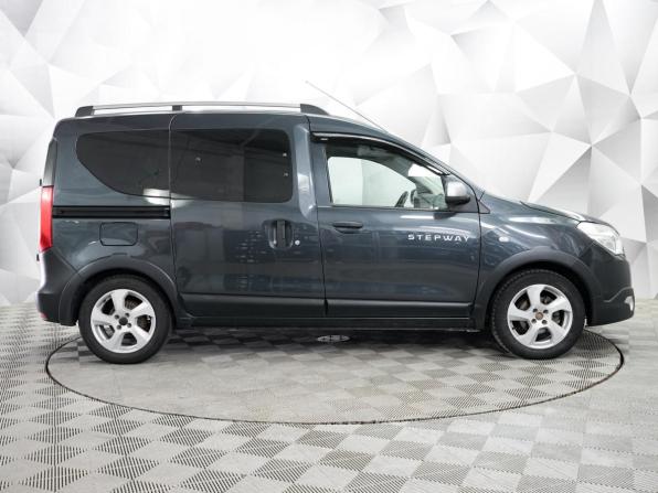 Renault Dokker I с пробегом 2019 года, цена 1 077 000 рублей, 236000 км, компактвэн, Автокод Объявления