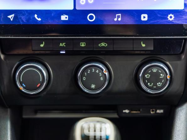 Skoda Octavia III (A7) с пробегом 2014 года, цена 958 000 рублей, 253971 км, лифтбек, Автокод Объявления