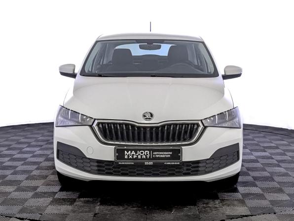 Skoda Rapid II с пробегом 2022 года, цена 1 650 000 рублей, 85876 км, лифтбек, Автокод Объявления